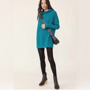 Free People Ottoman Slouchy Tunic Sweater Electric Teal Small